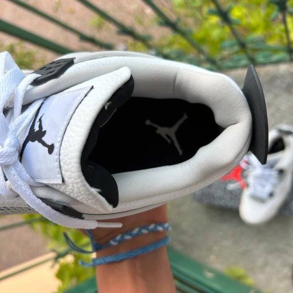 Jordan 4 Retro Military Black - Picture 5 of 6